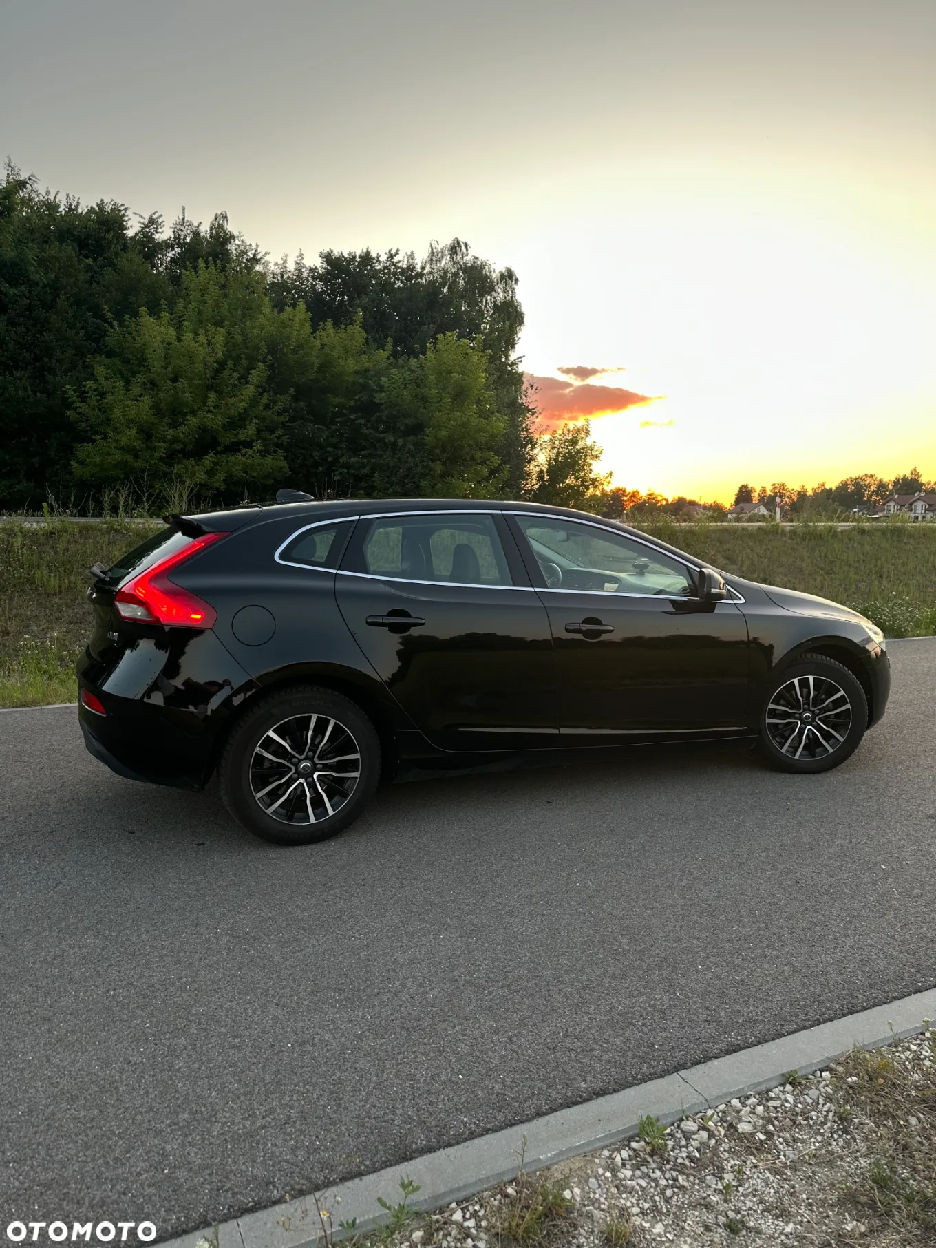 Volvo V40 D2 Inscription - 11