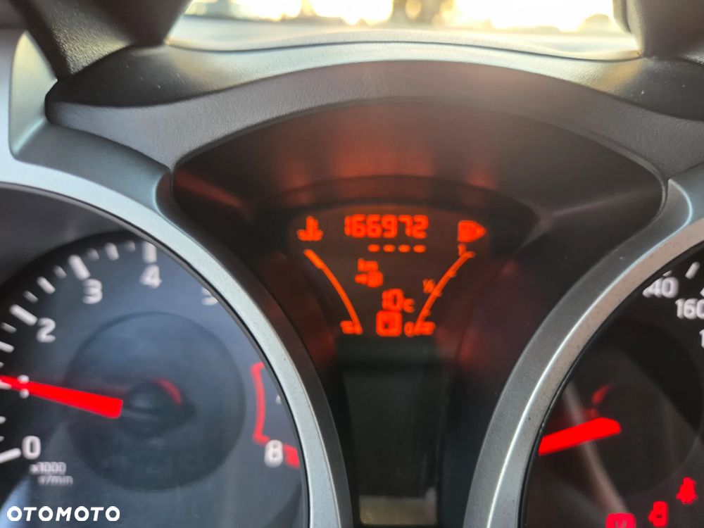 Nissan Juke 1.6 DIG-T Tekna - 16