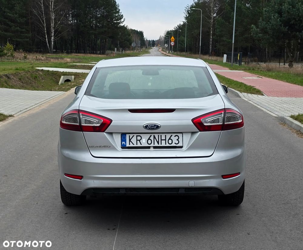 Ford Mondeo - 7