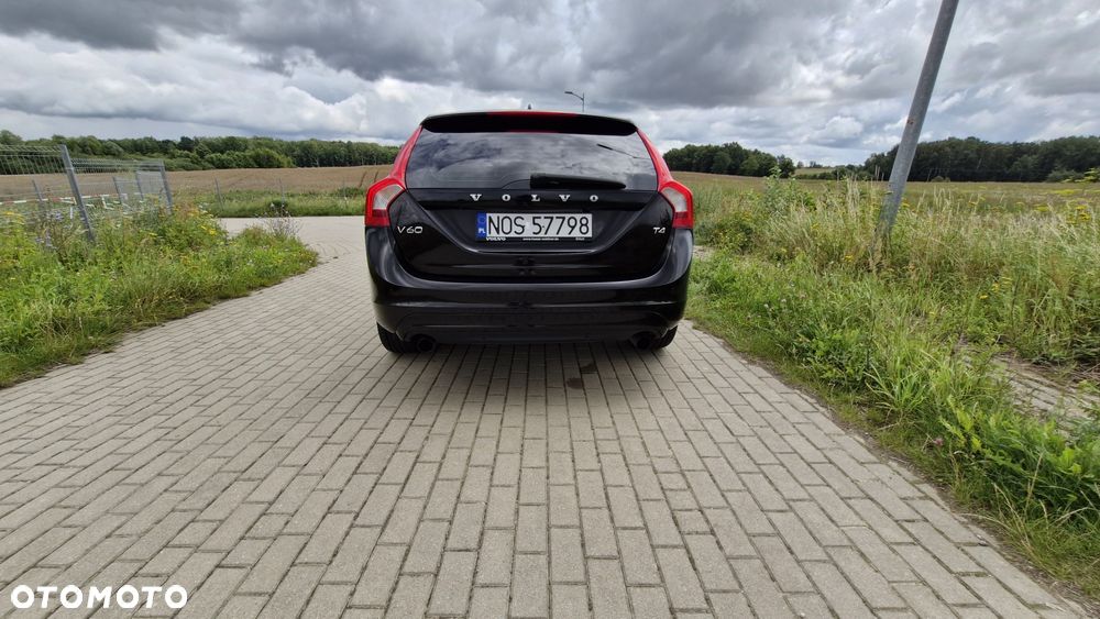 Volvo V60 - 4