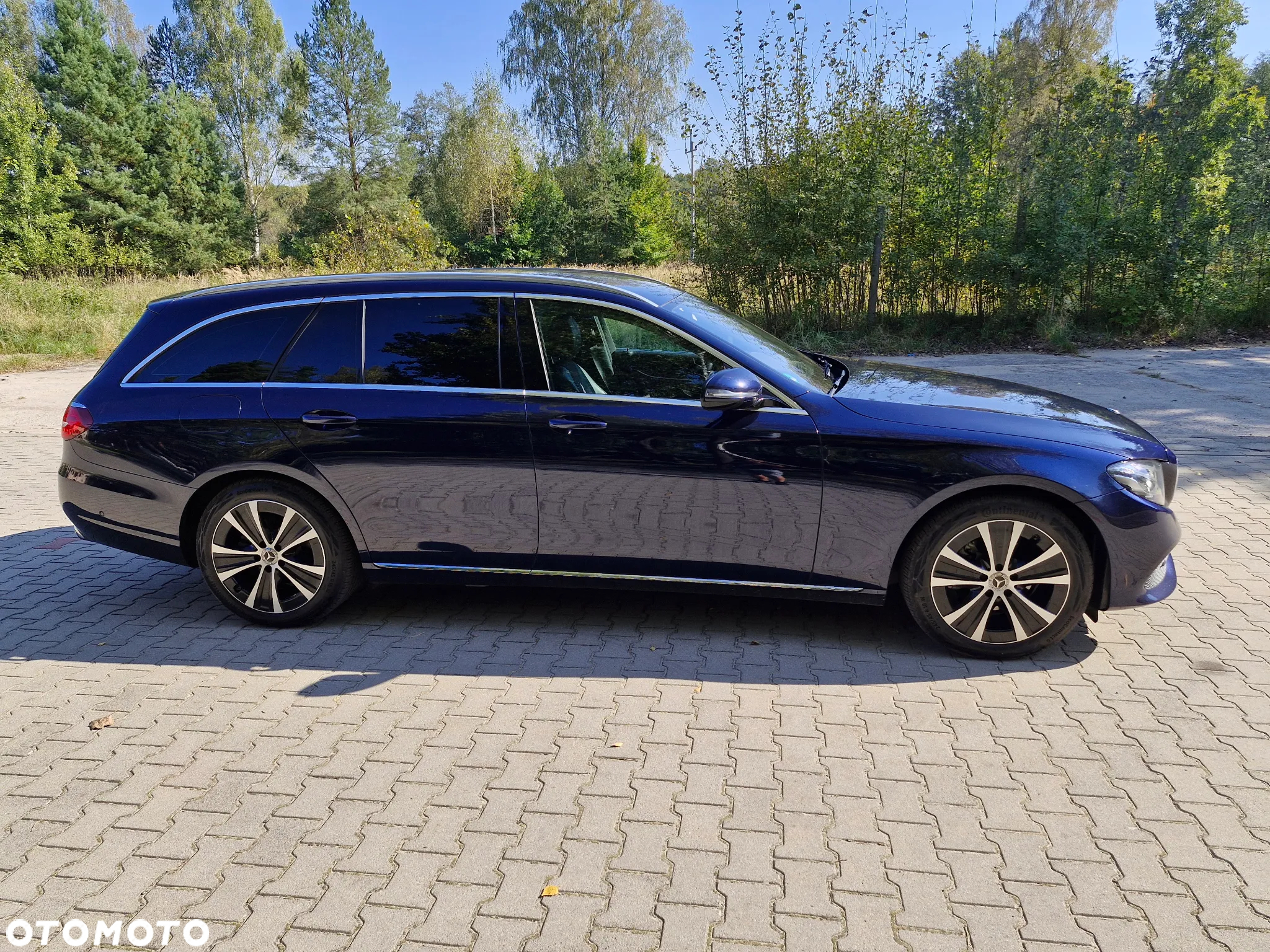 Mercedes-Benz Klasa E 220 d - 4
