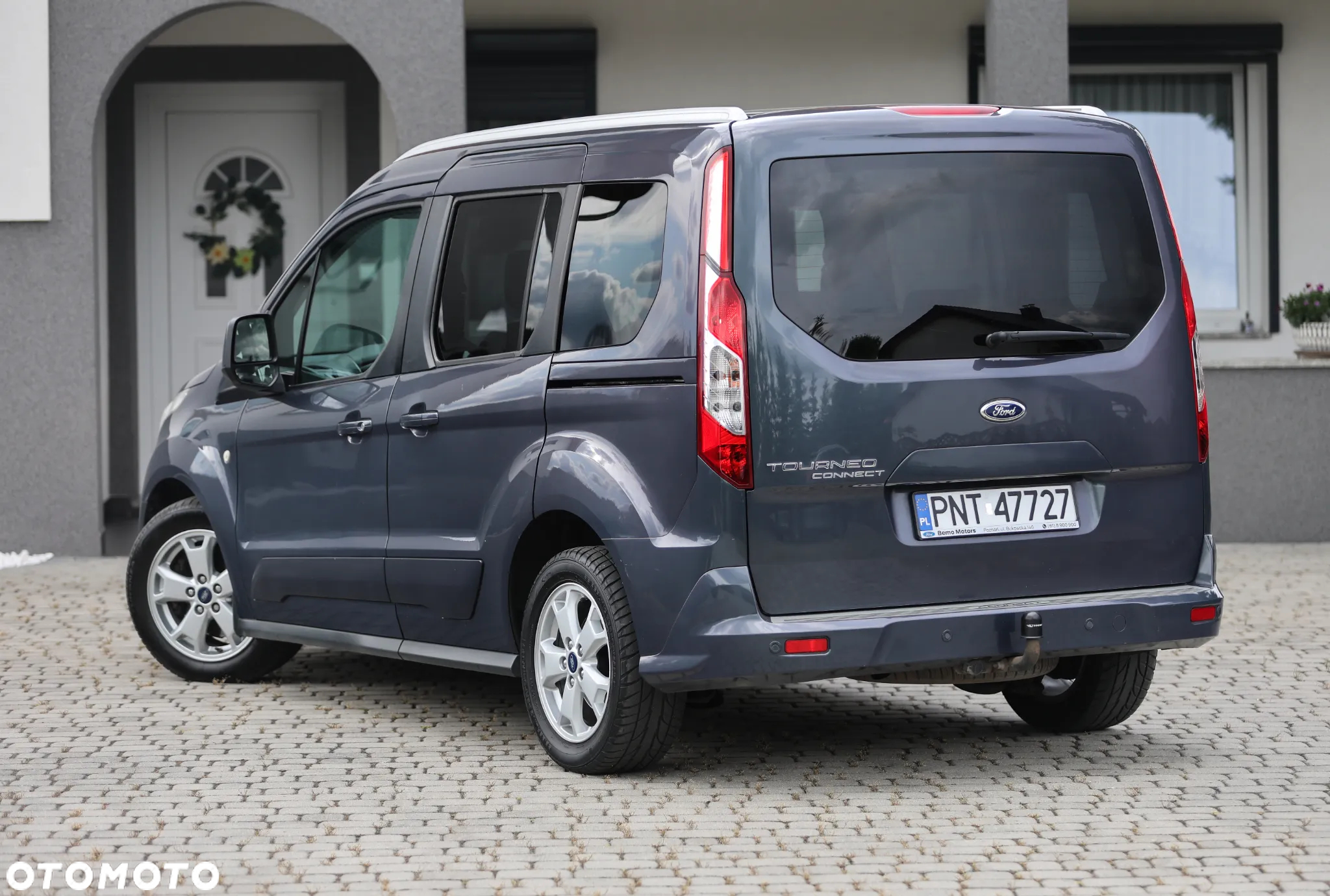 Ford Tourneo Connect - 6