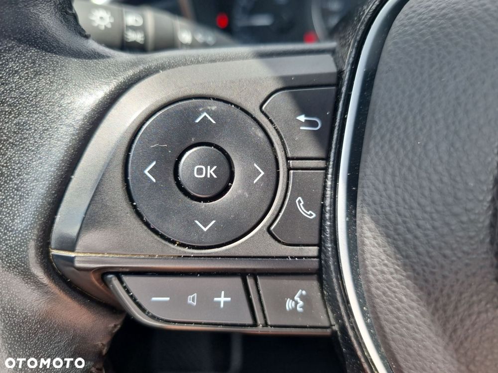 Toyota Corolla 2.0 Hybrid Comfort - 23