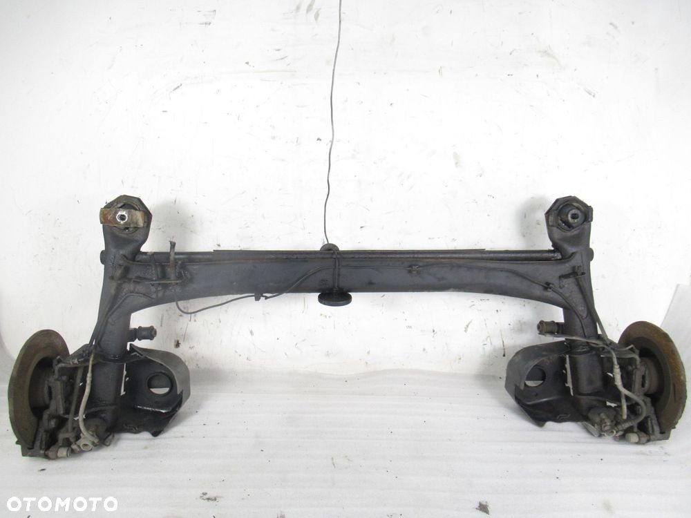 BELKA TYŁ RENAULT LAGUNA II LIFTBACK HB - 1