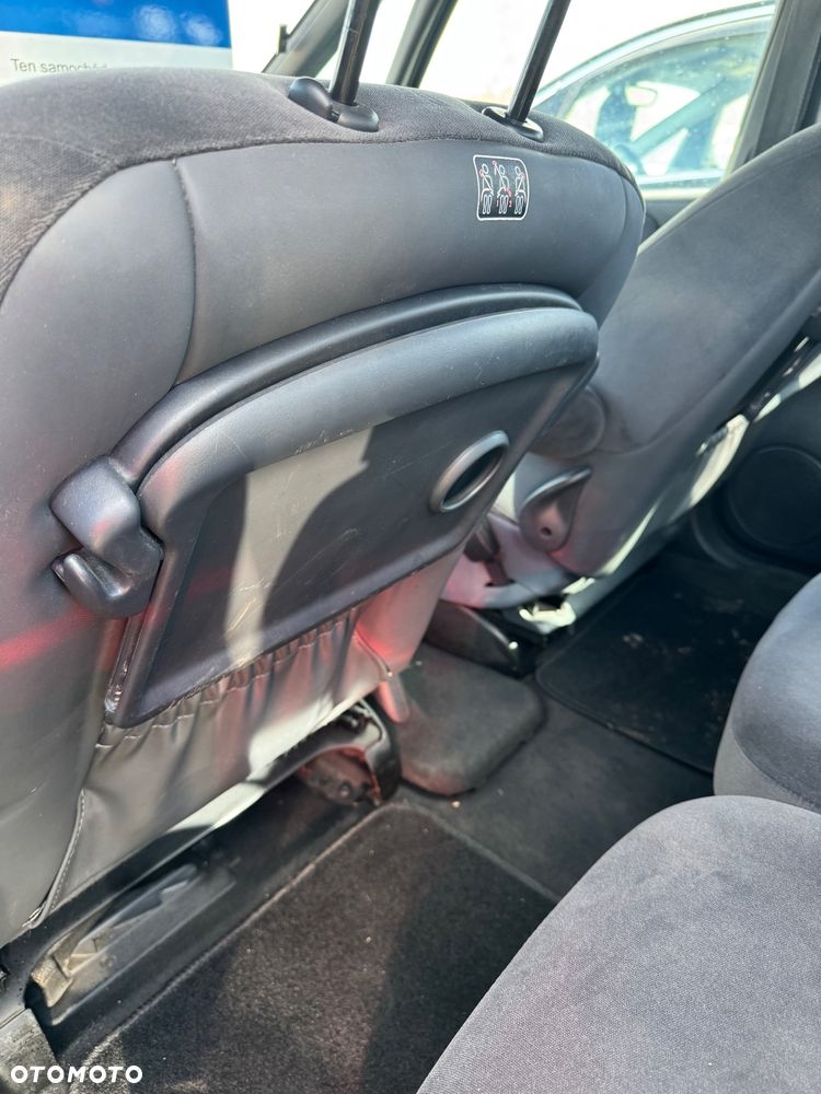 Citroën Xsara Picasso 1.6 16V Exclusive - 23