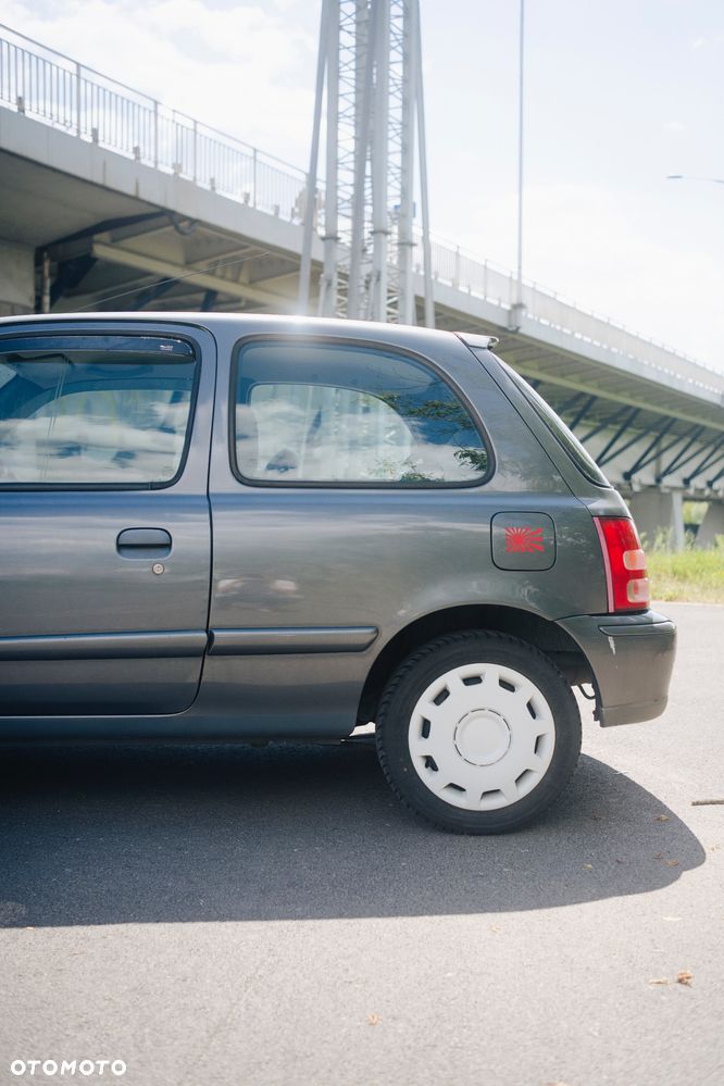 Nissan Micra - 13