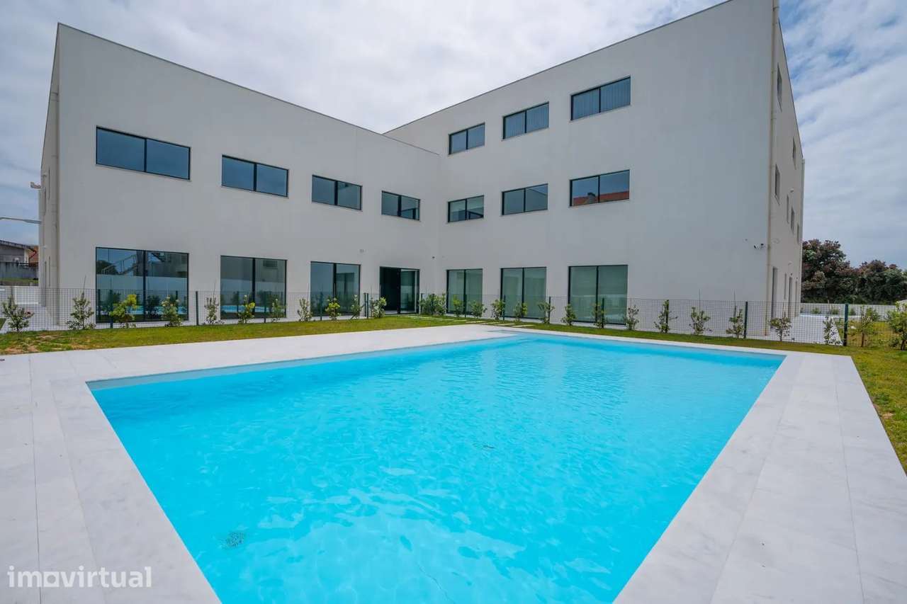 T3 c/ Piscina e Garagem Box em Canidelo (1º Linha de Mar) - Grande imagem: 4/22