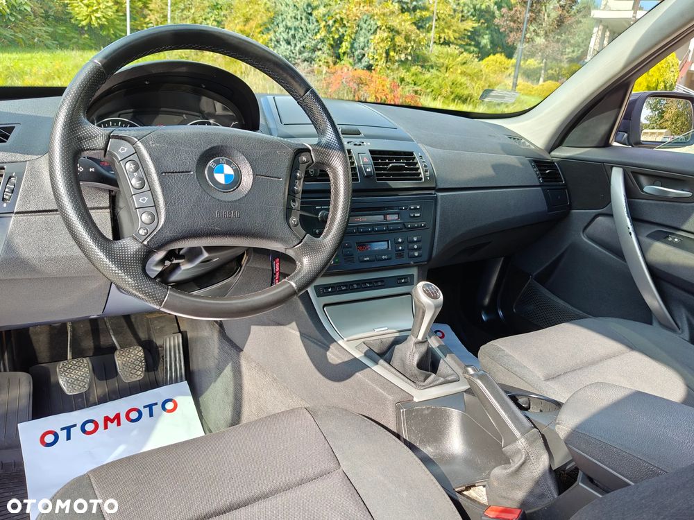 BMW X3 2.0d - 17
