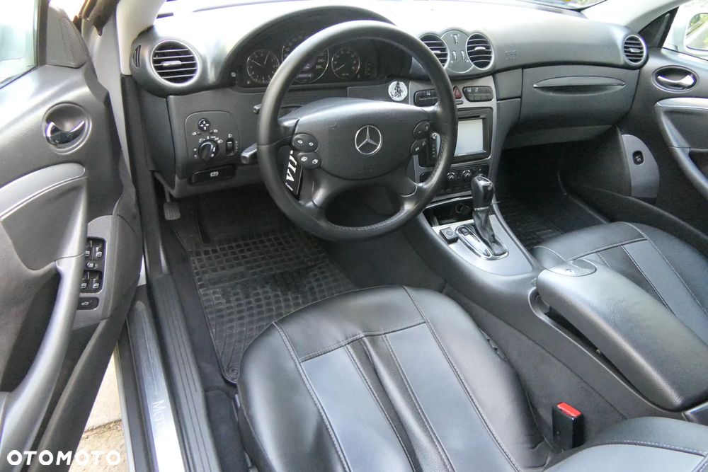 Mercedes-Benz CLK 200 Kompressor Automatik Avantgarde - 2