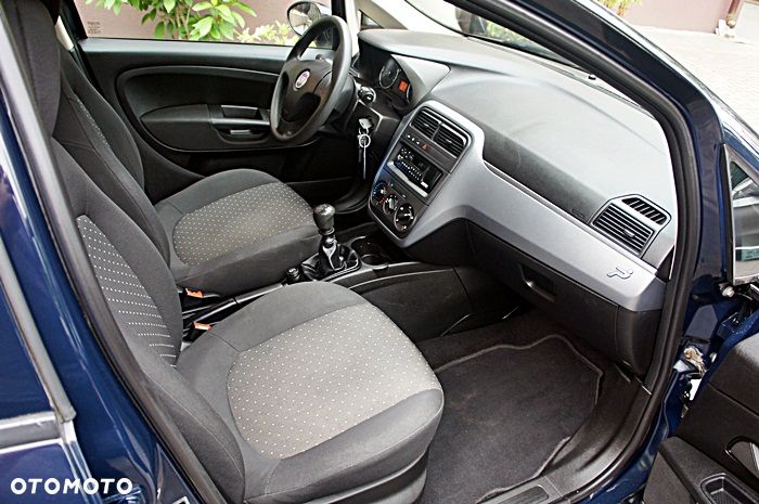 Fiat Punto 1.2 16V Dynamic - 21