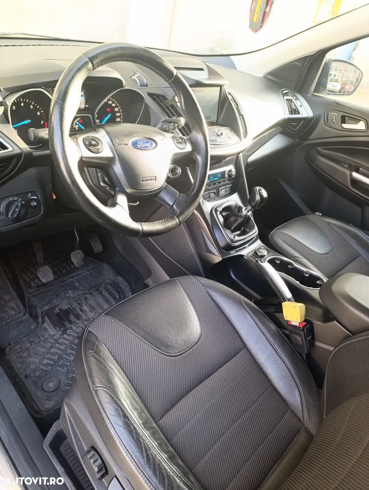 Ford Kuga 1.5 EcoBoost 2WD Trend - 3