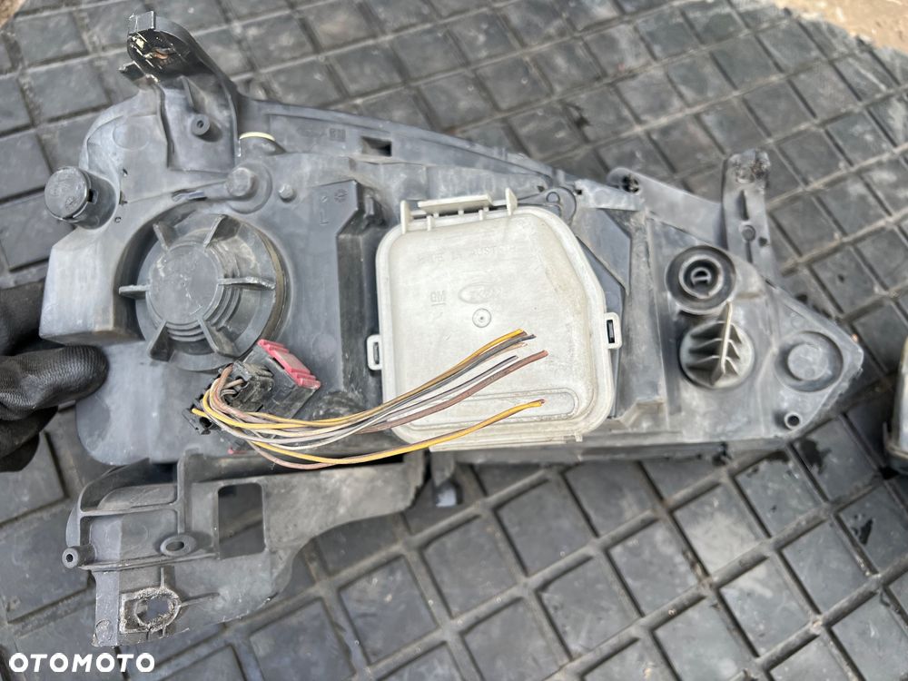 Opel Corsa C REFLEKTORY LAMPY LEWY PRAWY PRZÓD SOCZEWKA OE 0096726 13100535 13100536 - 6