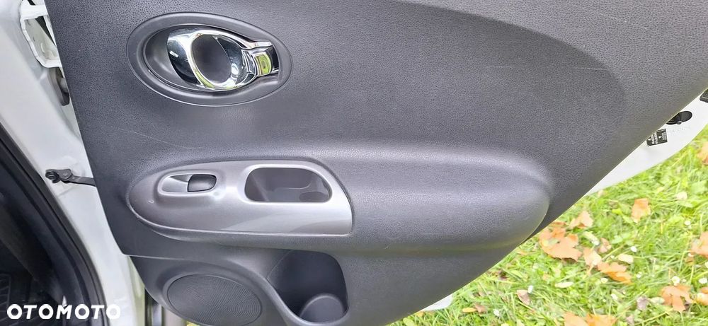 Nissan Juke 1.6 Acenta - 21