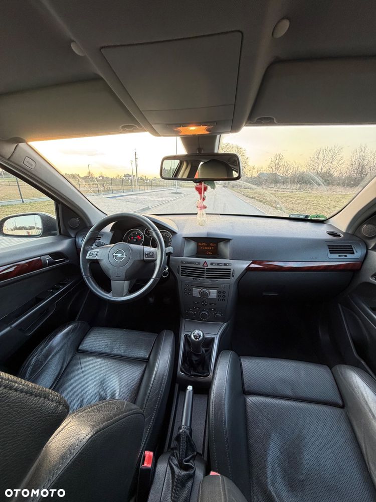 Opel Astra 1.9 CDTI Edition - 7