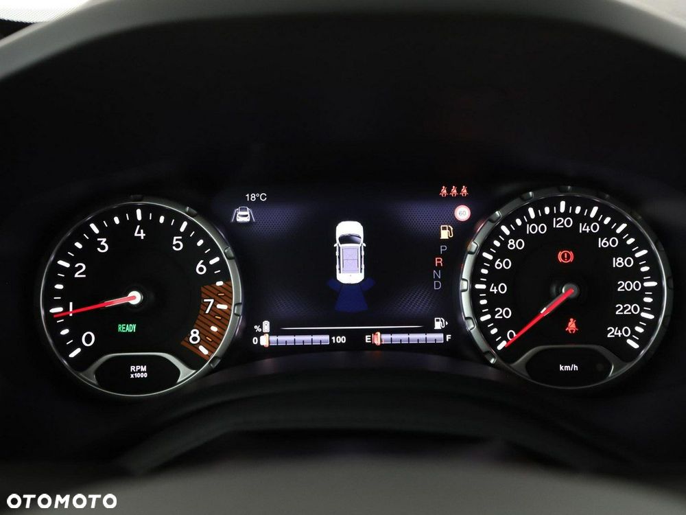 Jeep Renegade - 24