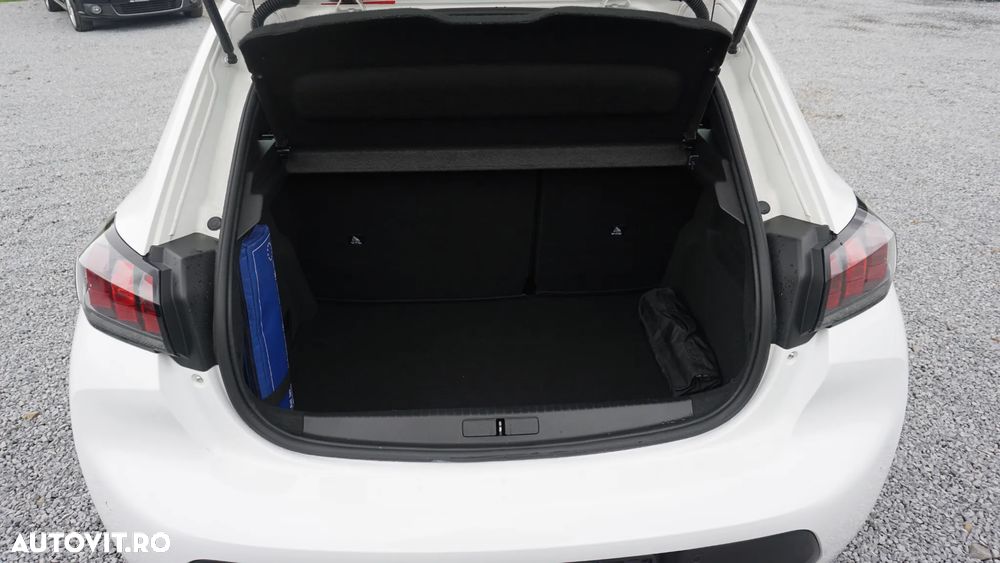 Peugeot 208 BlueHDi 100 GT - 14