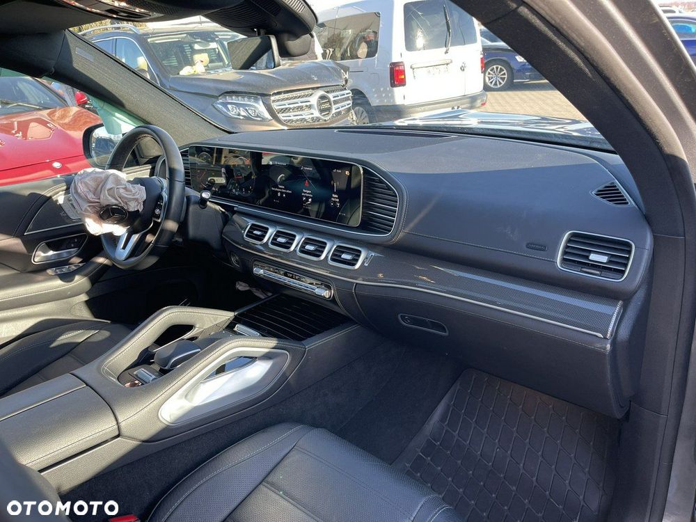 Mercedes-Benz GLE 400 d 4Matic 9G-TRONIC AMG Line - 11