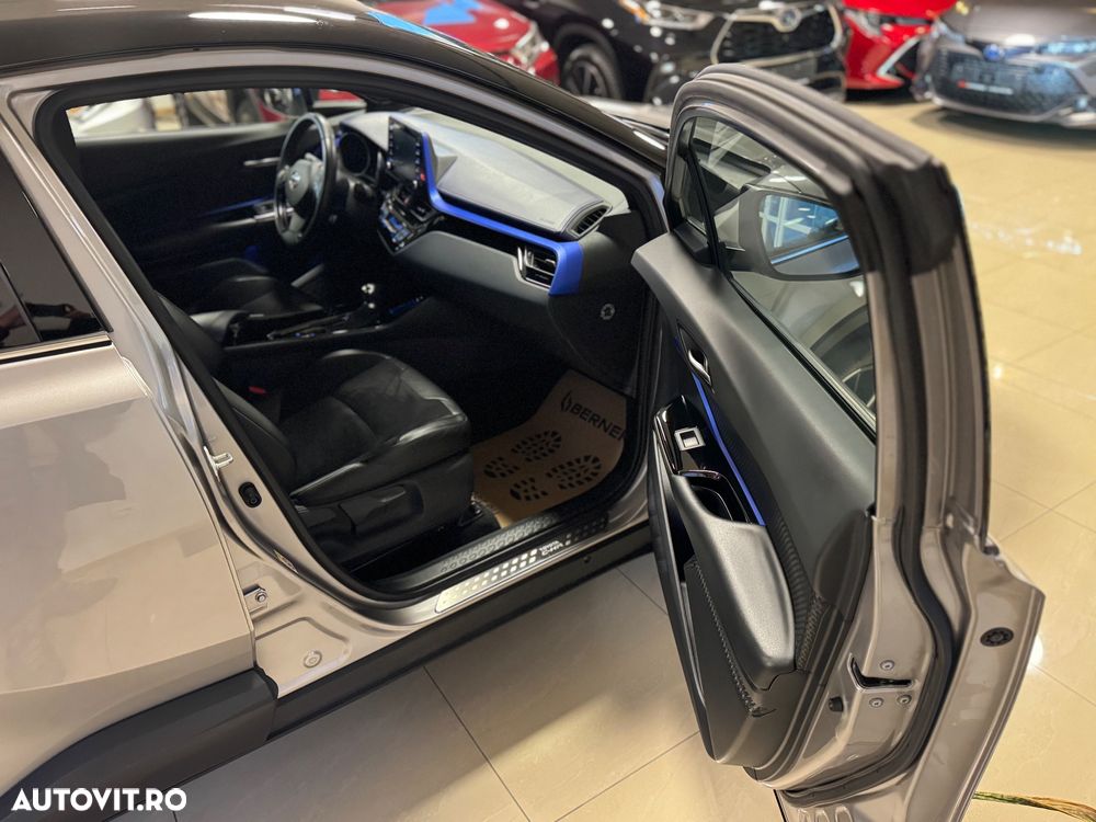 Toyota C-HR 2.0 Team Deutschland - 8