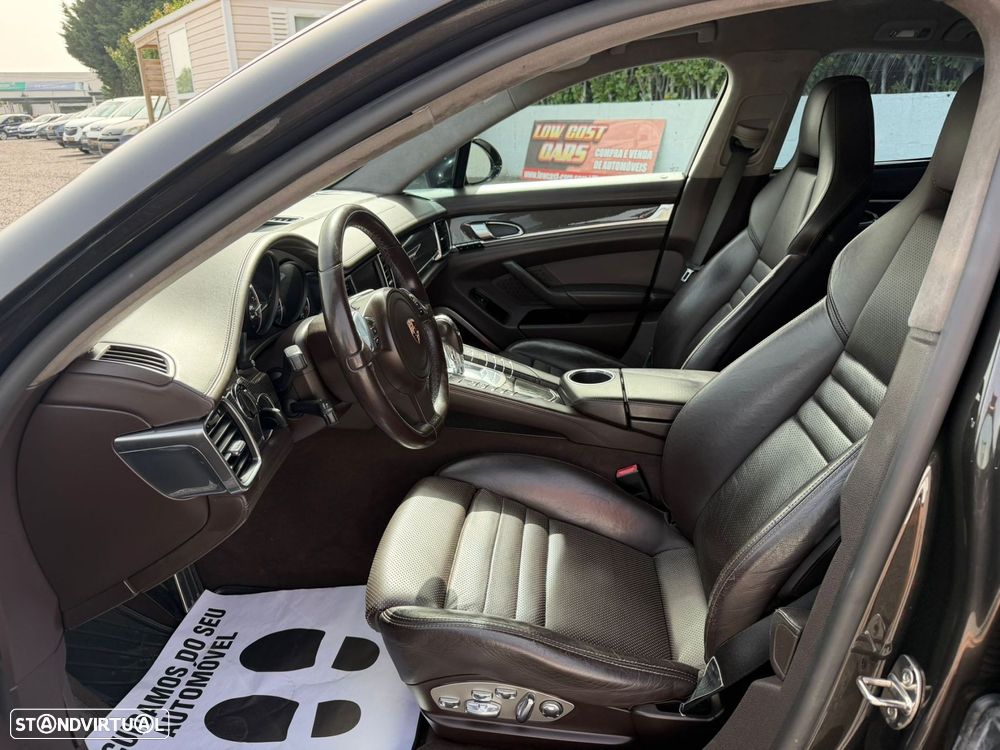 Porsche Panamera Turbo PDK - 6