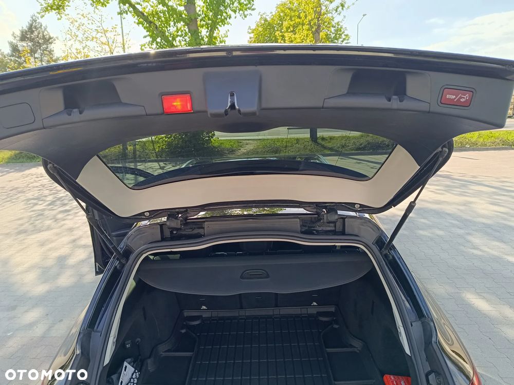 Mercedes-Benz Klasa C 200 d 9G-TRONIC - 11