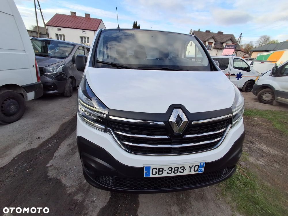 Renault Trafic - 2