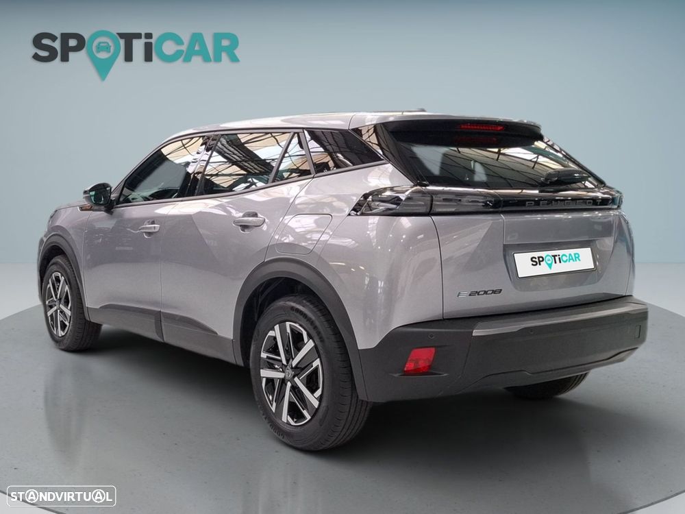 Peugeot e-2008 54 kWh SE Style - 8
