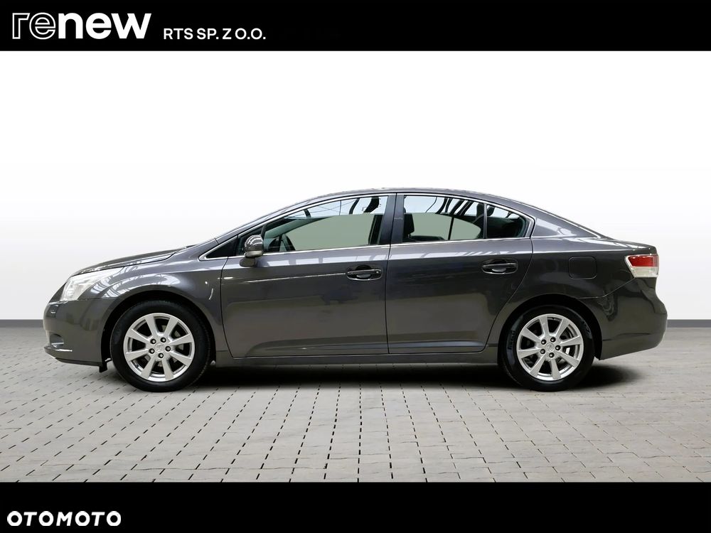 Toyota Avensis 2.0 Sol plus - 2
