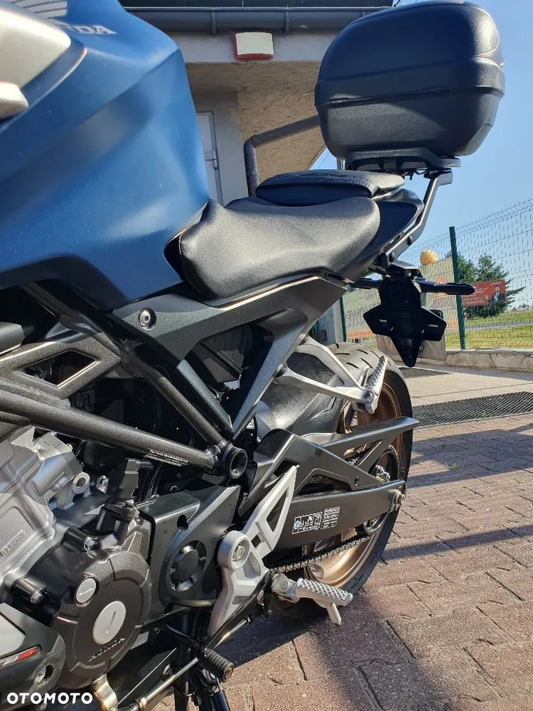 Honda CB - 7