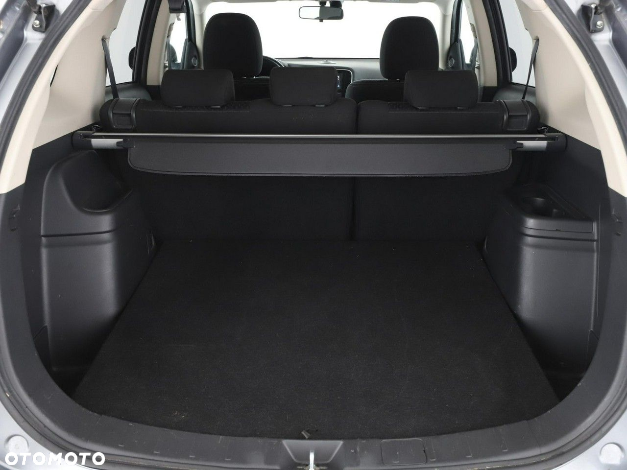 Mitsubishi Outlander - 20