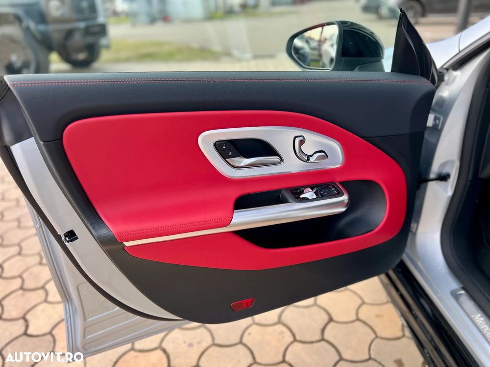 Mercedes-Benz CLA 200 - 9