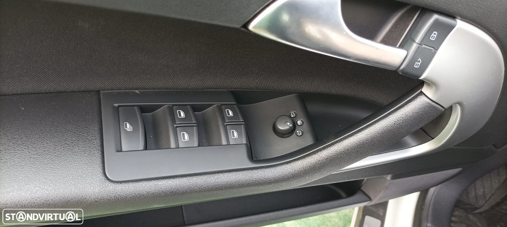 Audi A3 Cabrio 2.0 TDi Attraction - 21