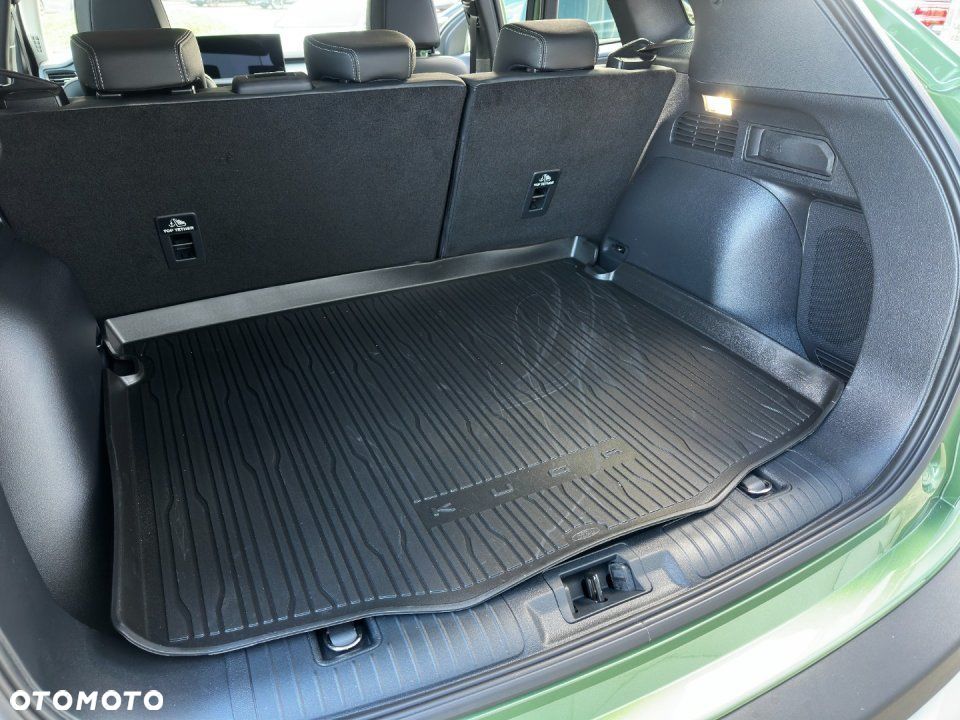 Ford Kuga - 28