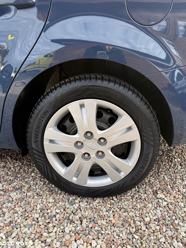 Kia Ceed - 26