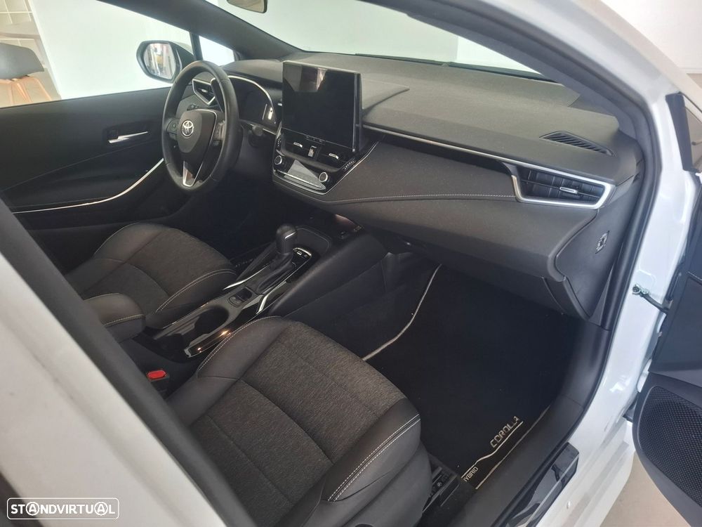 Toyota Corolla Touring Sports 1.8 Hybrid Comfort Plus - 10