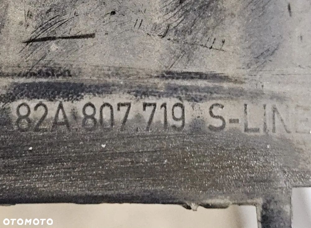 Listwa spoiler zderzaka przedniego audi A1 82A S-LINE - 3