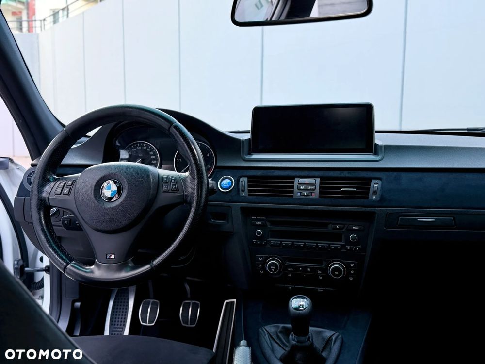 BMW Seria 3 318d Sport Line - 4