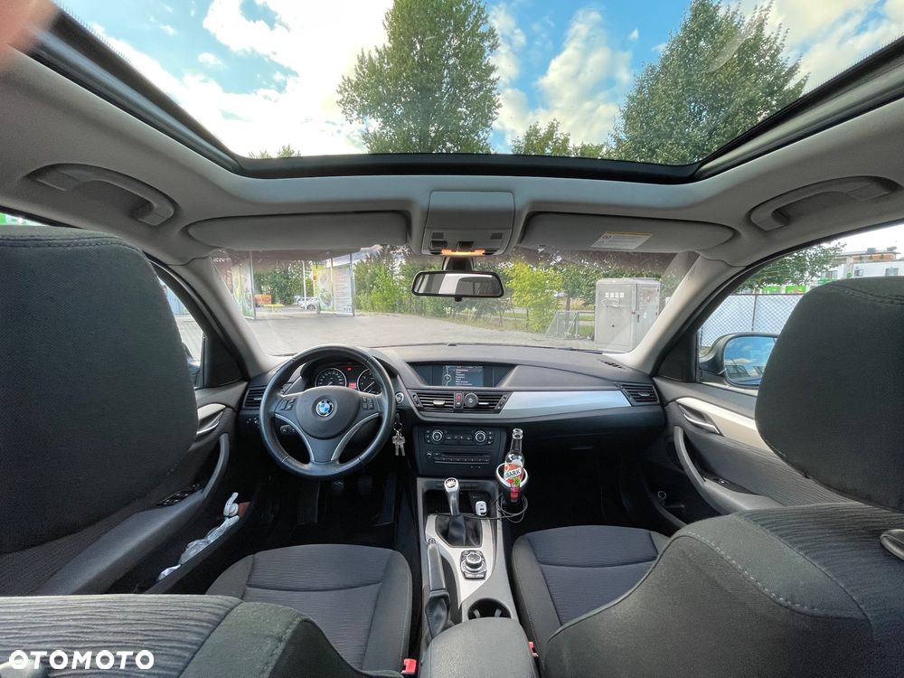 BMW X1 sDrive18i - 13