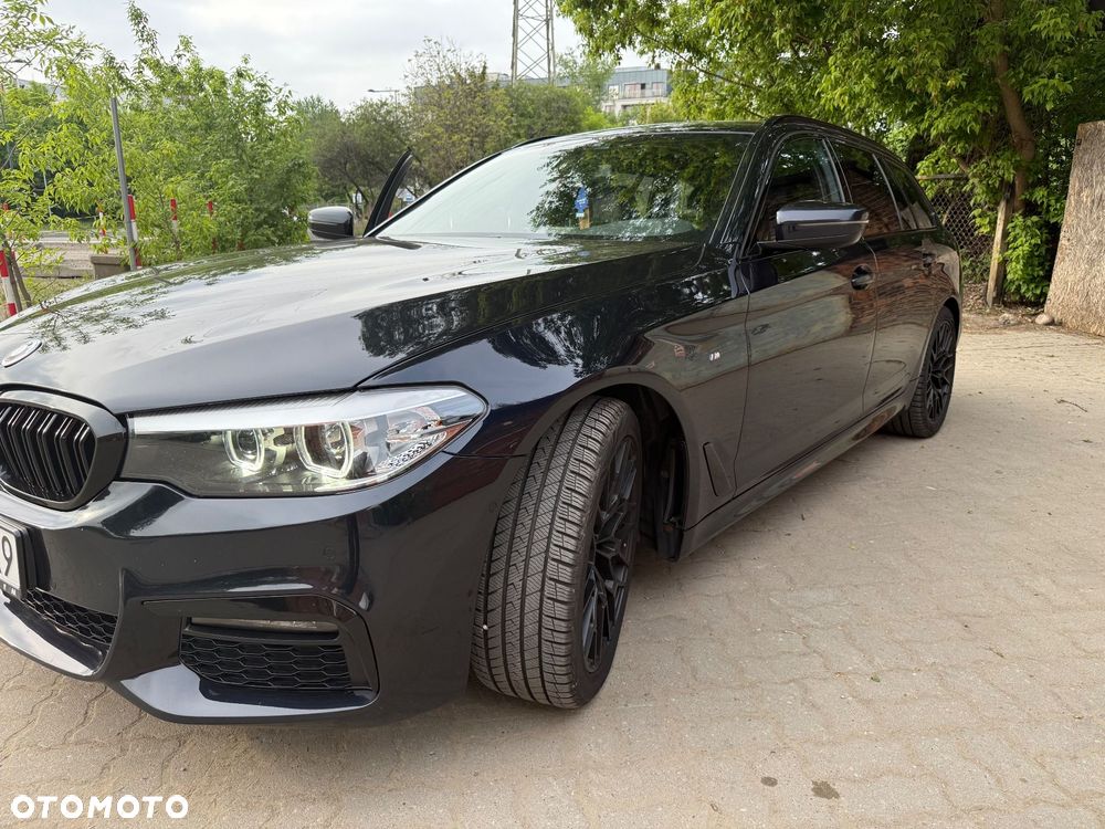 BMW Seria 5 518d - 24