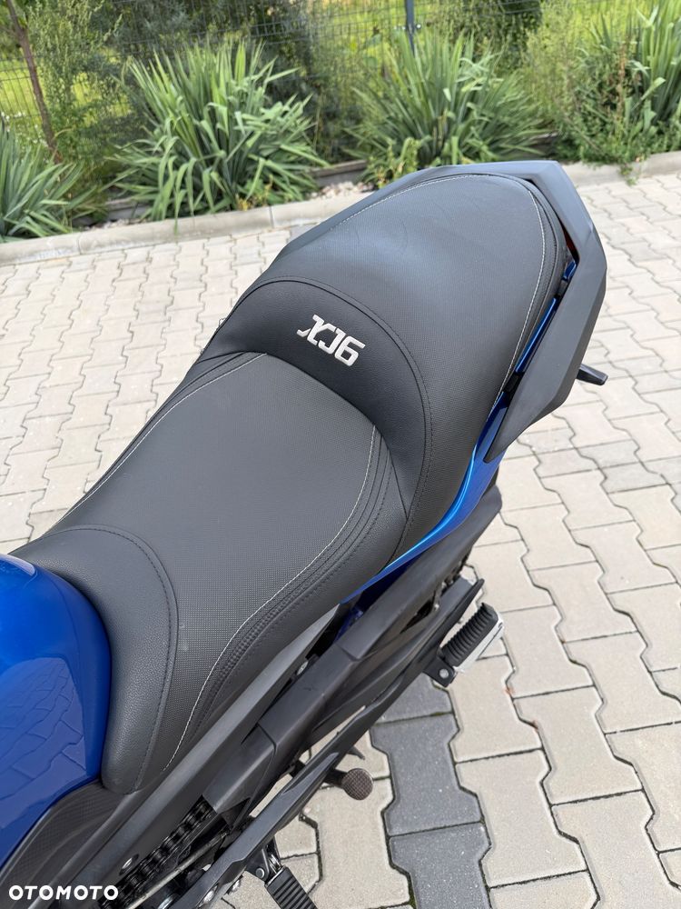 Yamaha XJ - 18