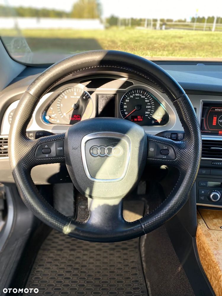 Audi A6 Allroad - 10