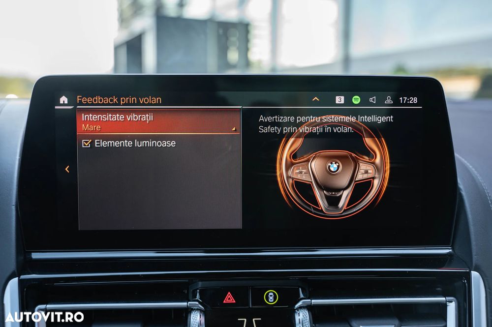 BMW M8 M850i xDrive - 30