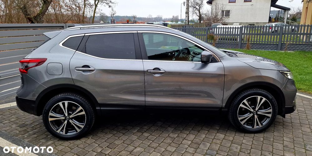 Nissan Qashqai 1.5 dCi N-Connecta - 18