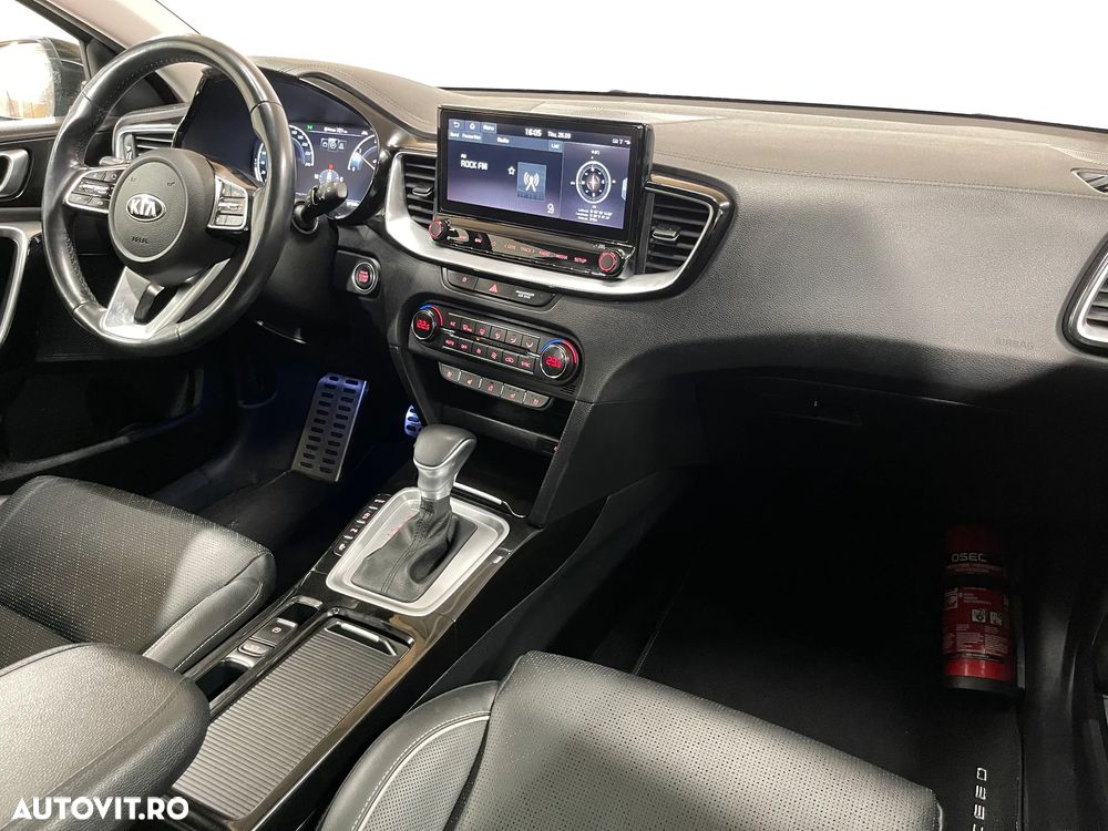 Kia XCeed 1.6 CRDi DCT7 SPIRIT - 9