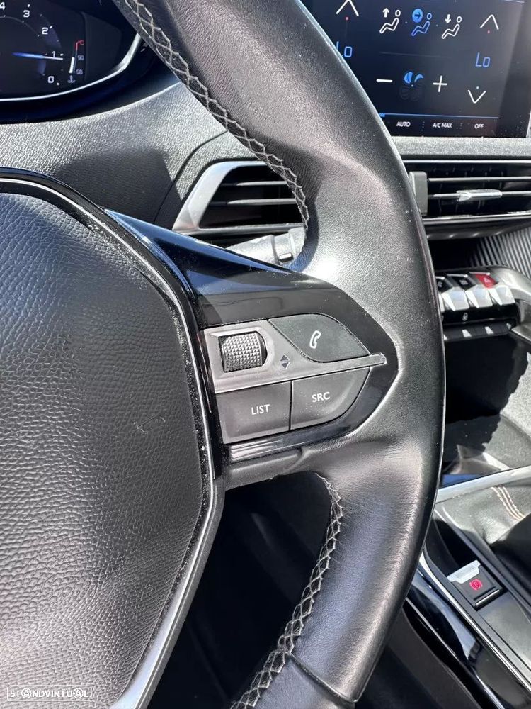 Peugeot 3008 1.2 PureTech Allure Pack - 27