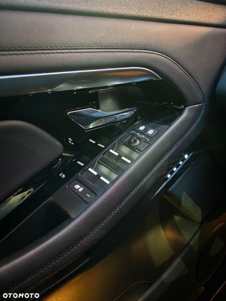 Land Rover Range Rover Evoque 2.0 D200 mHEV R-Dynamic HSE - 6