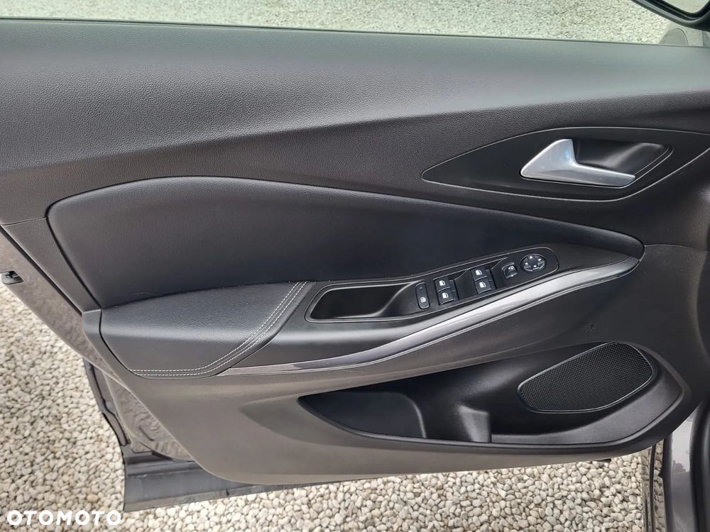 Opel Grandland X - 19