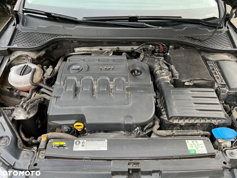 Seat Leon Sportstourer 2.0 TDI FR S&S DSG EU6 - 23