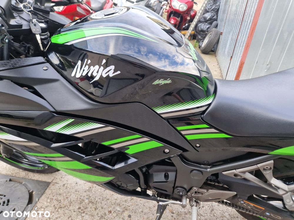 Kawasaki Ninja 300 ABS - 26