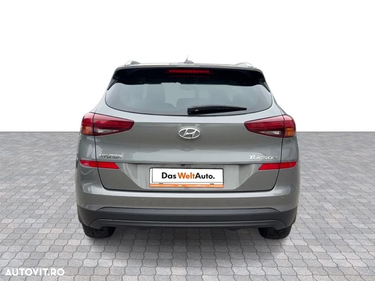 Hyundai Tucson 1.6 GDI 2WD 6MT Style - 6
