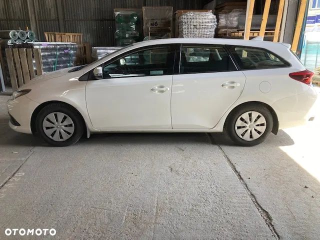 Toyota Auris 1.6 Active - 18